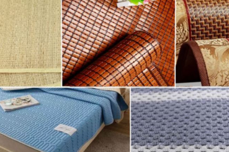 Sử dụng đệm hoặc chiếu điều hòa, chiếu trúc, thảm trúc