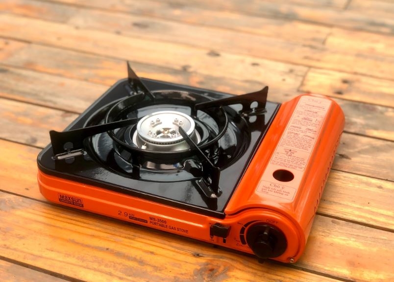 Nên dùng bếp ga mini hay bếp cồn 6