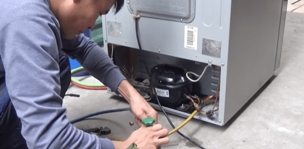 cách nạp gas R600A cho tủ lạnh - hình 4