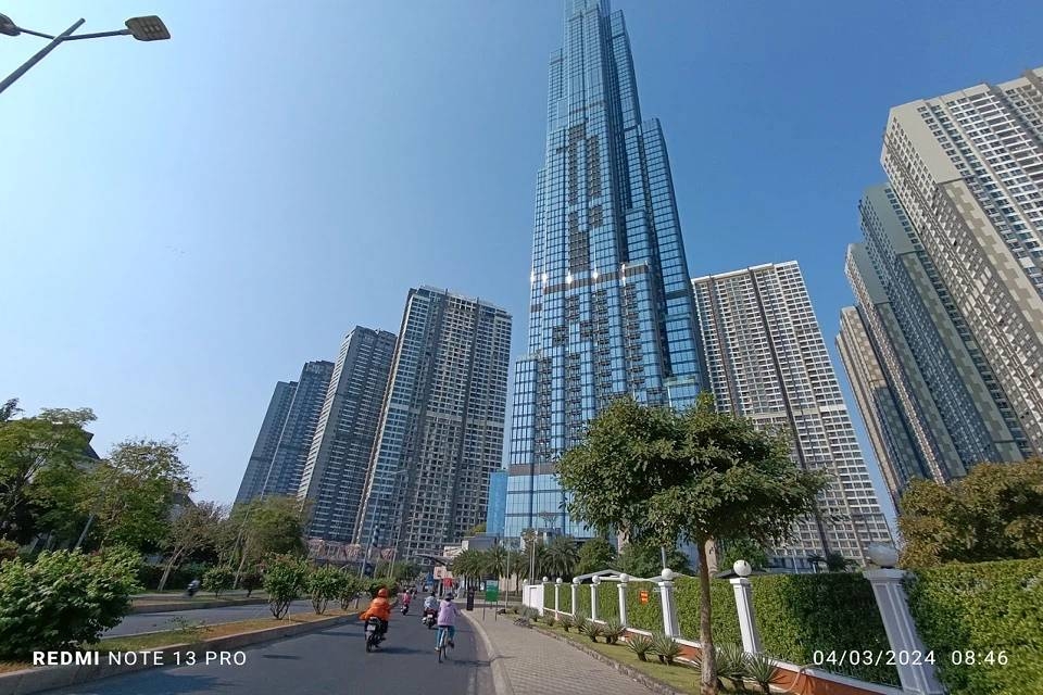 Xiaomi Redmi Note 13 Pro 9