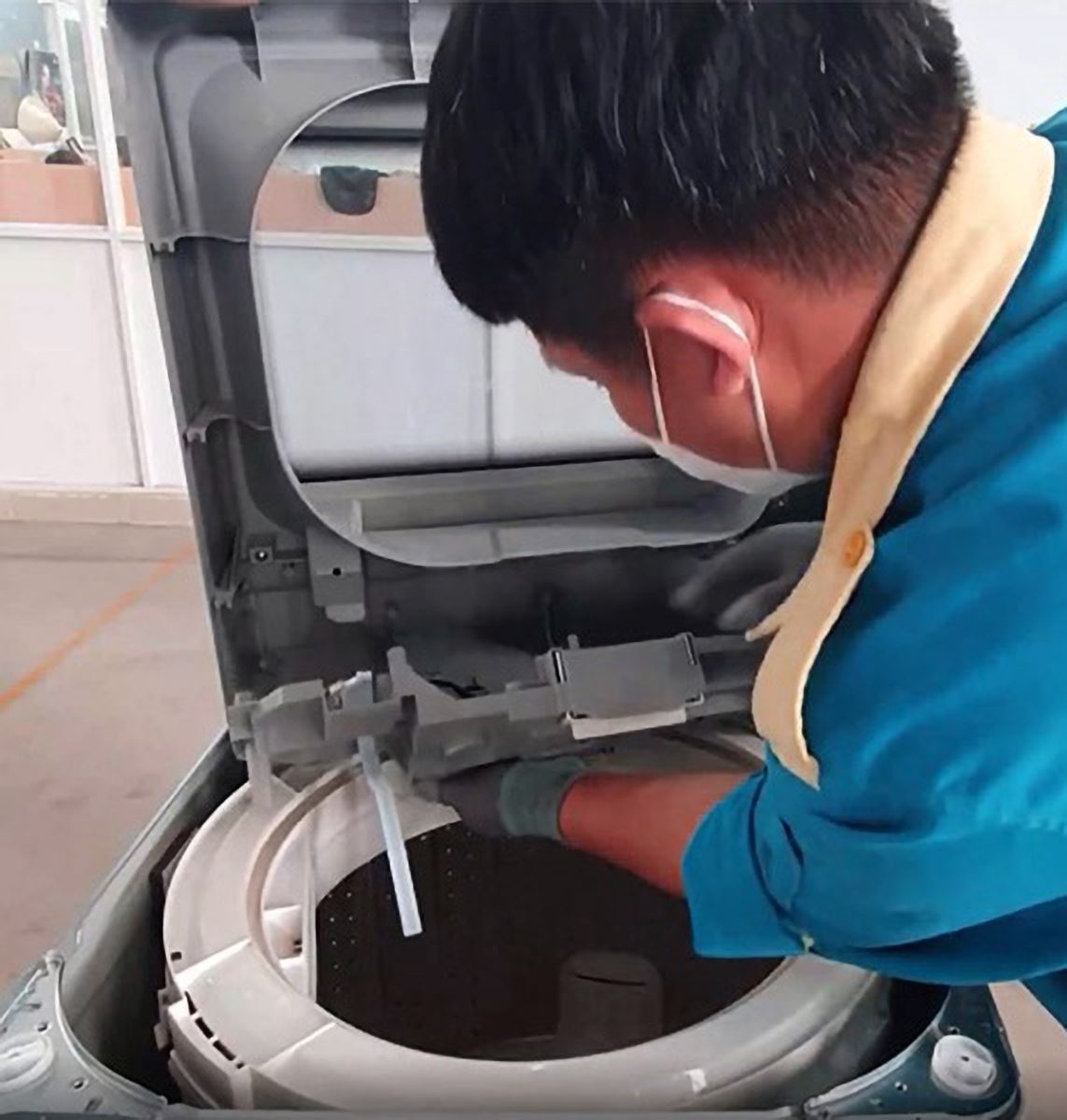 thay board máy giặt lồng đứng AQUA - hình 4