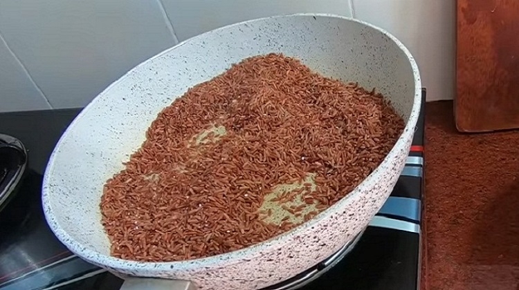 Rang gạo lứt