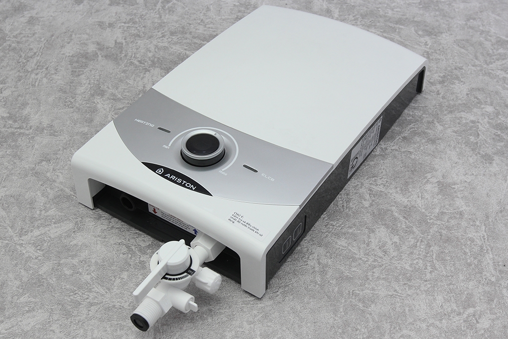 Cách sử dụng máy nước nóng Ariston 1