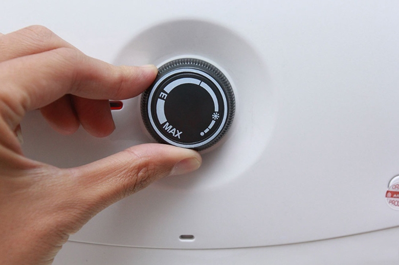 Cách sử dụng máy nước nóng Ariston 7