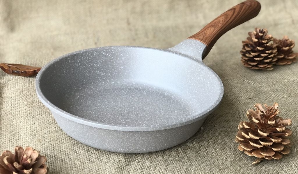 Đánh giá tiêu chí mua chảo chống dính nào bền? Cấu tạo và phân loại chảo chống dính 2