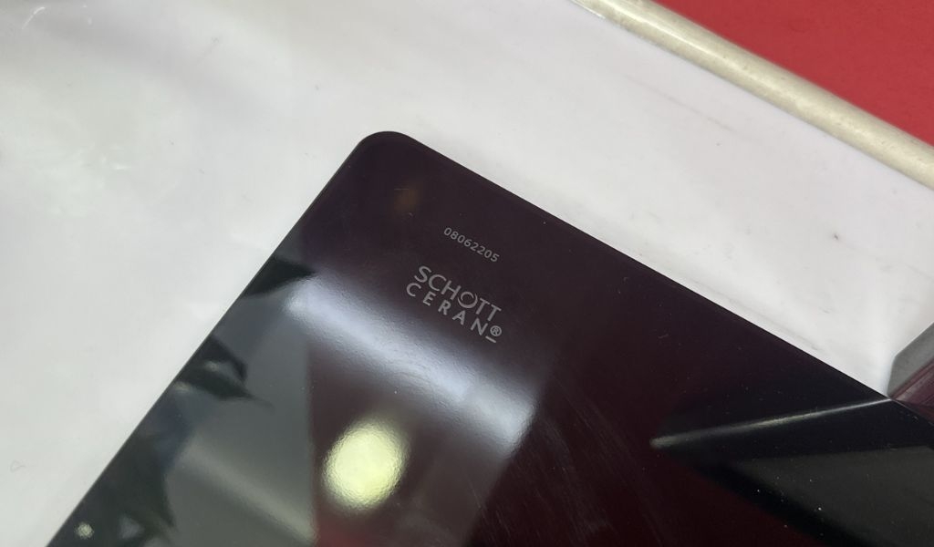 Mặt kính Schott Ceran là gì? Những đặc điểm vượt trội của chất liệu cao cấp này 5