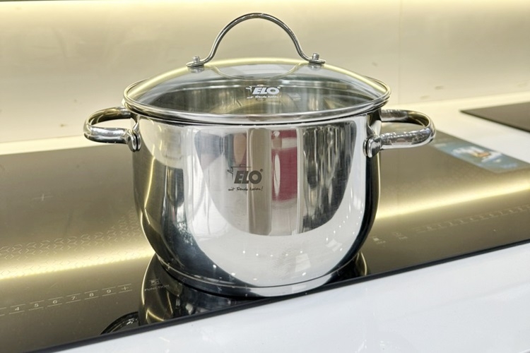 Nồi vung kính hay vung inox tốt hơn? Những lưu ý khi chọn vung kính và vung inox 5