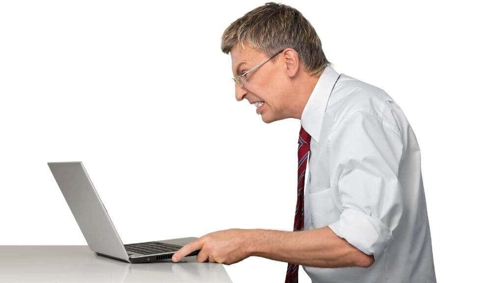 laptop bị tắt màn hình nhưng máy vẫn chạy