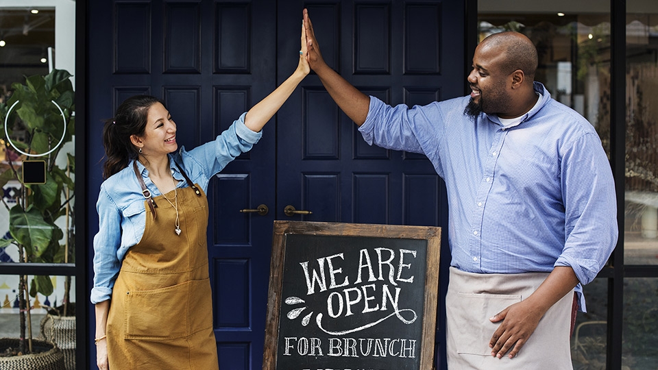 Sapo FnB sẽ là cơ sở để chủ nhà hàng đưa ra quyết định quản trị phù hợp