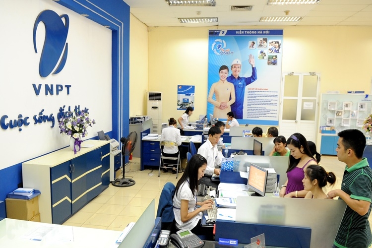Đến trực tiếp cửa hàng gần nhất của VinaPhone