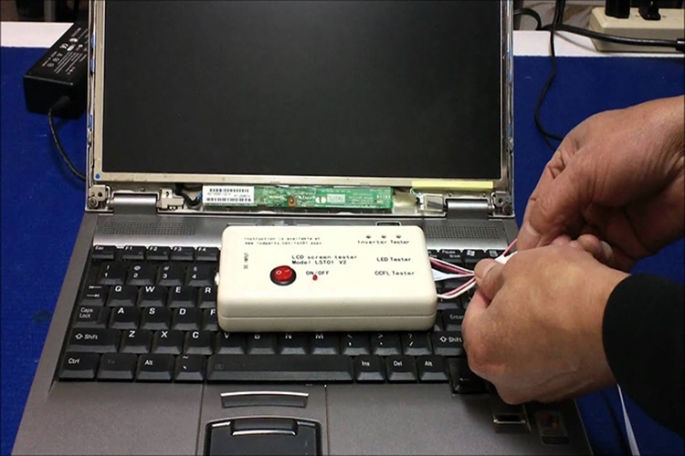 Do cao cáp màn hình bị hỏng