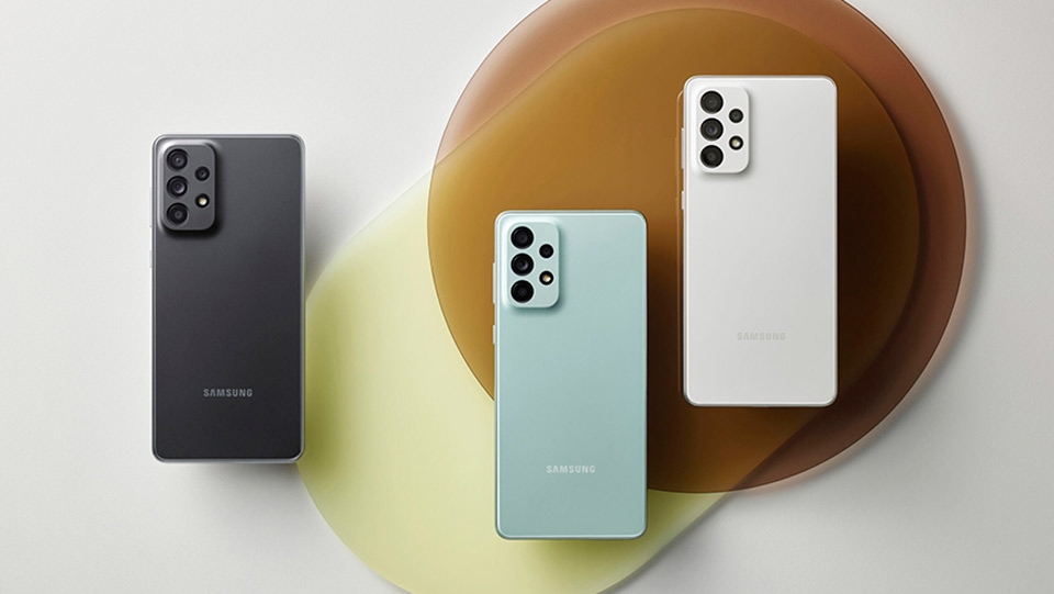 Samsung A73 là một trong những chiếc smartphone được người tiêu dùng rất quan tâm