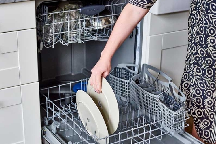 Lưu ý khi mua máy rửa chén