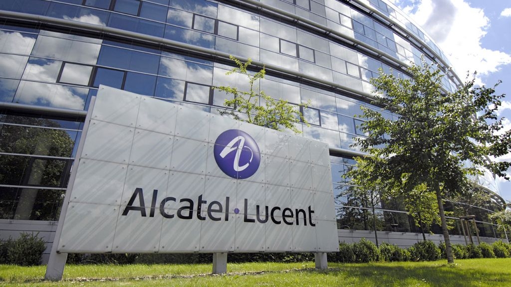 Alcatel 2