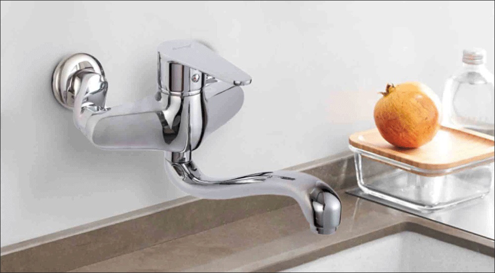 Vòi rửa bát gắn tường