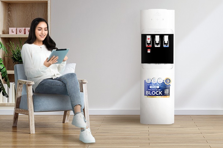 cây nước nóng lạnh up bình (hình 9)