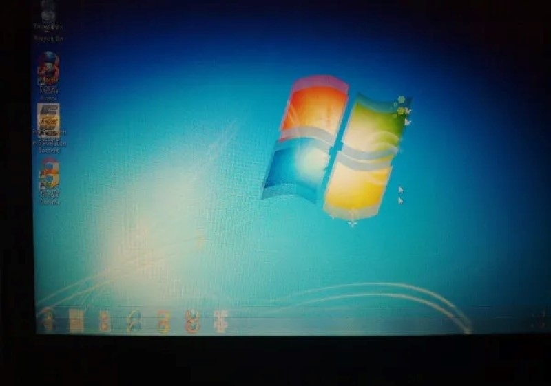 Màn hình laptop bị nhòe (ảnh 5)