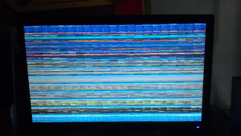 Màn hình laptop bị nhòe (ảnh 9)