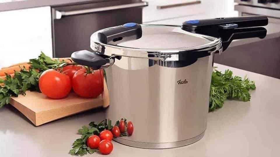 Nồi áp suất nhập khẩu Đức mua loại nào tốt?