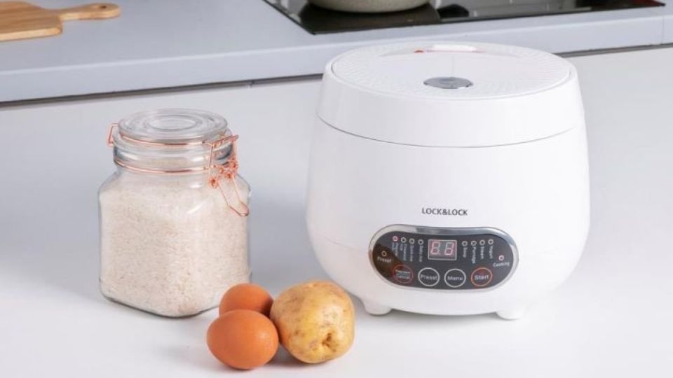 Nồi cơm điện mini của thương hiệu Lock&Lock