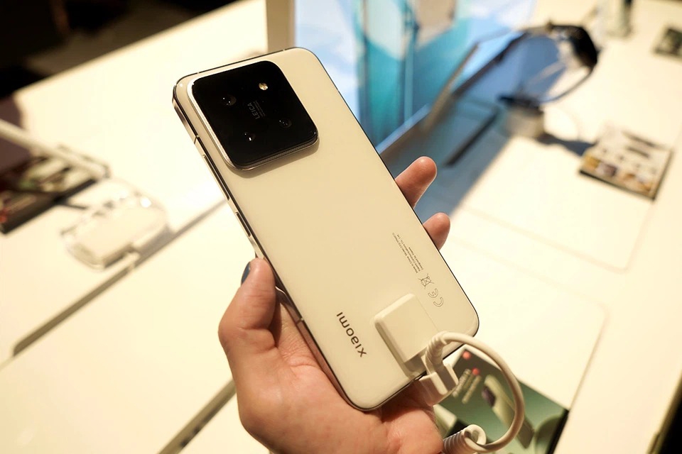 Trải nghiệm game mobile, lướt "toptop" cùng Xiaomi 14 (hình 1)