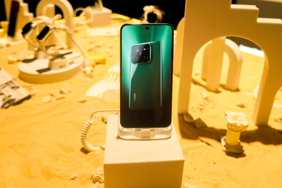 Xiaomi 14 hình 1