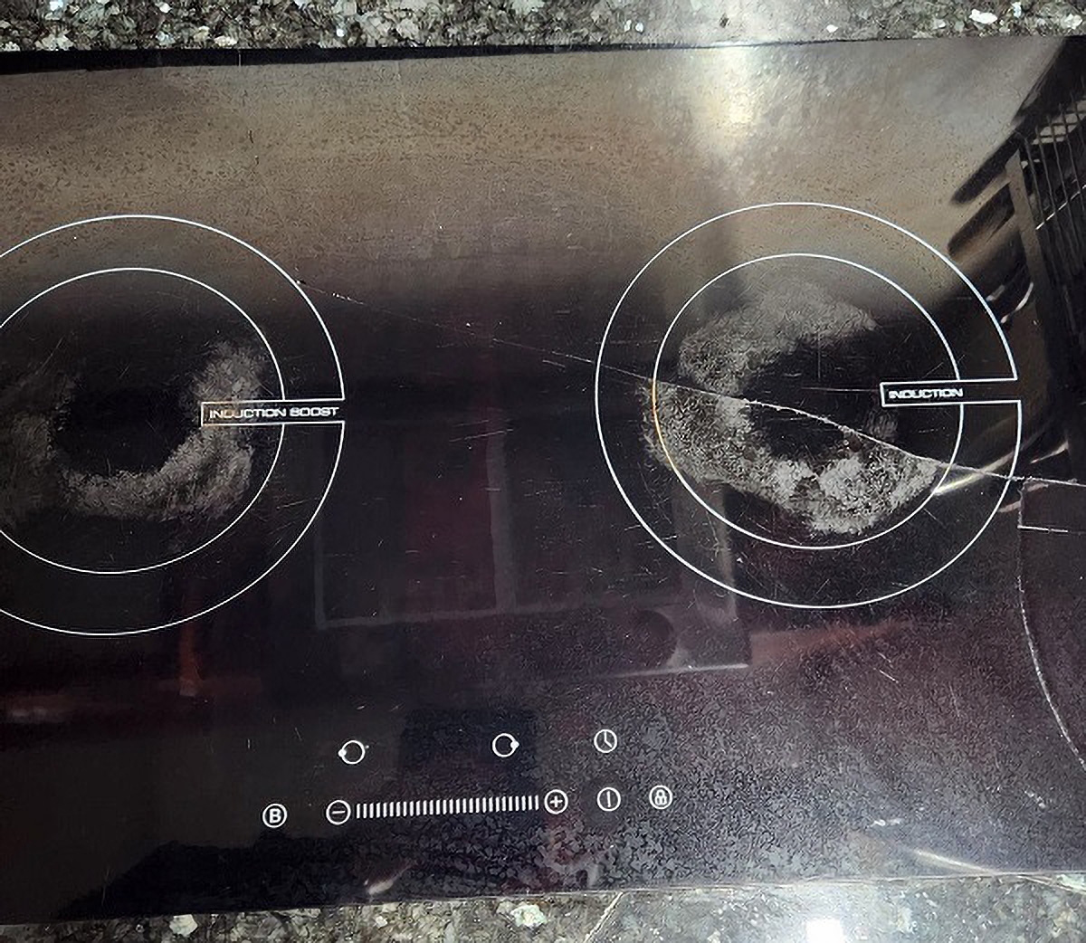 Thay mặt kính bếp từ giá bao nhiêu - hình 3