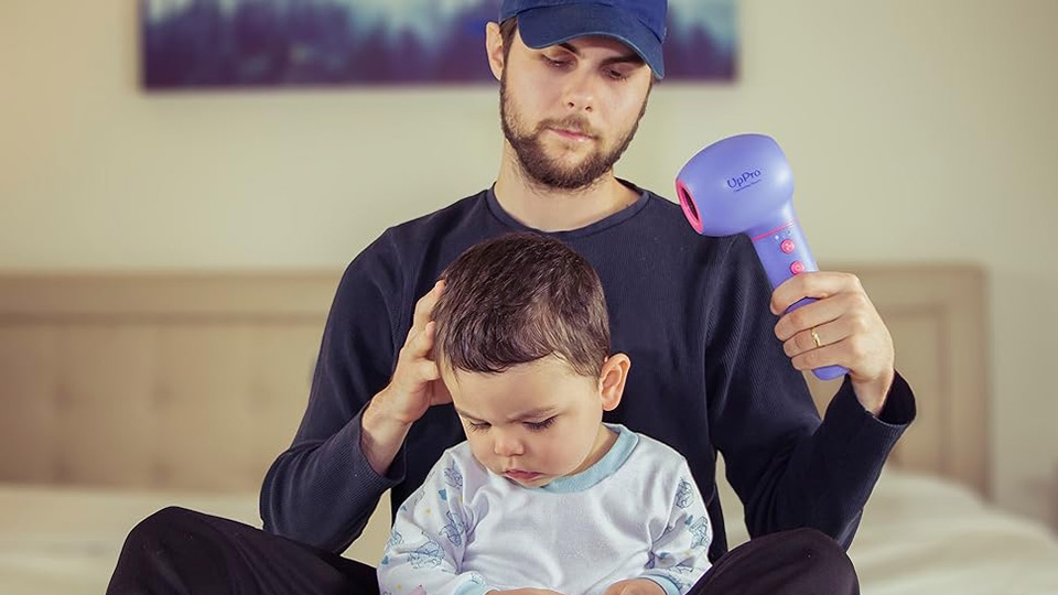 Máy sấy tóc không tiếng ồn phù hợp cho gia đình có con nhỏ