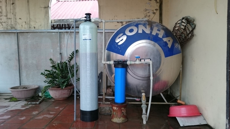 Cách lọc nước nhiễm kim loại