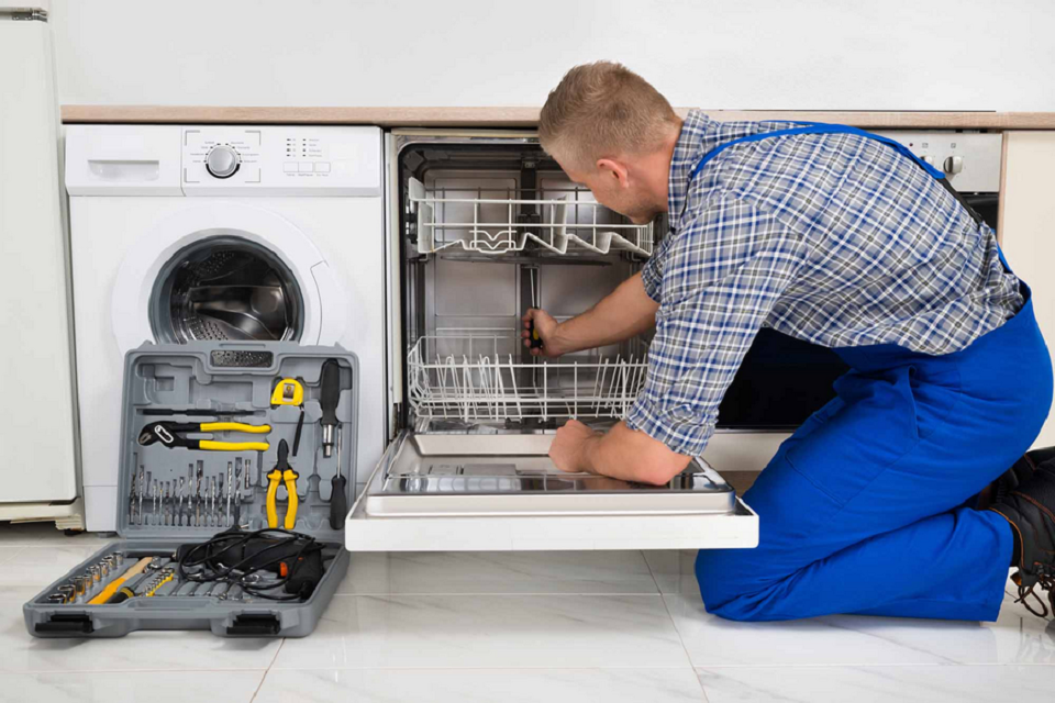 Nguyên nhân và cách khắc phục máy rửa bát bị rò điện