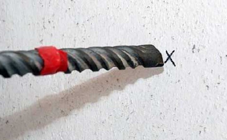 Cách khoan gạch ốp tường không vỡ, không bụi, một cách nhanh chóng, dễ dàng 3