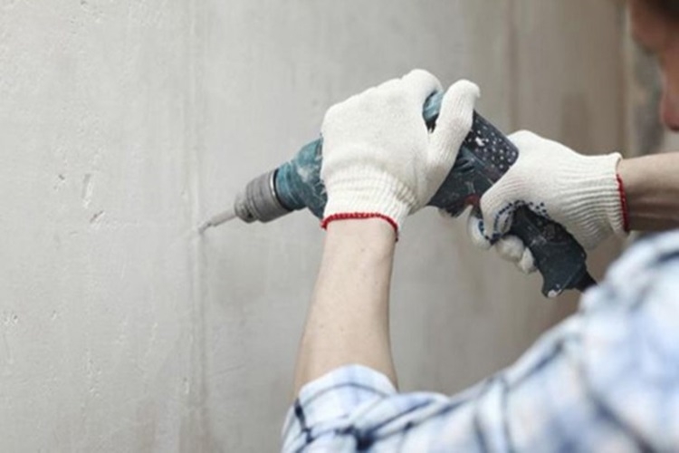 Cách khoan gạch ốp tường không vỡ, không bụi, một cách nhanh chóng, dễ dàng 5