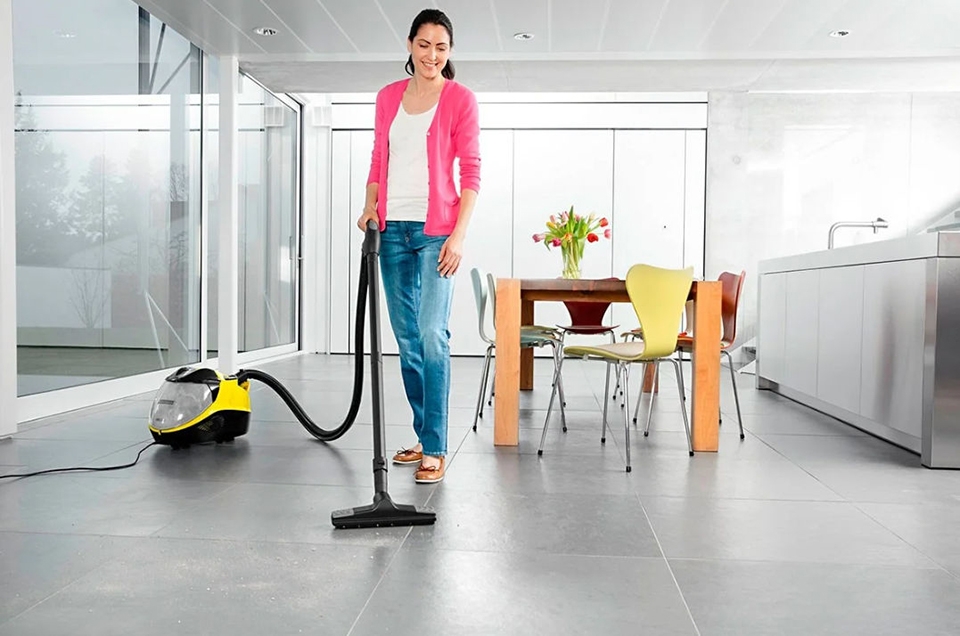 Máy làm sạch bằng hơi nước