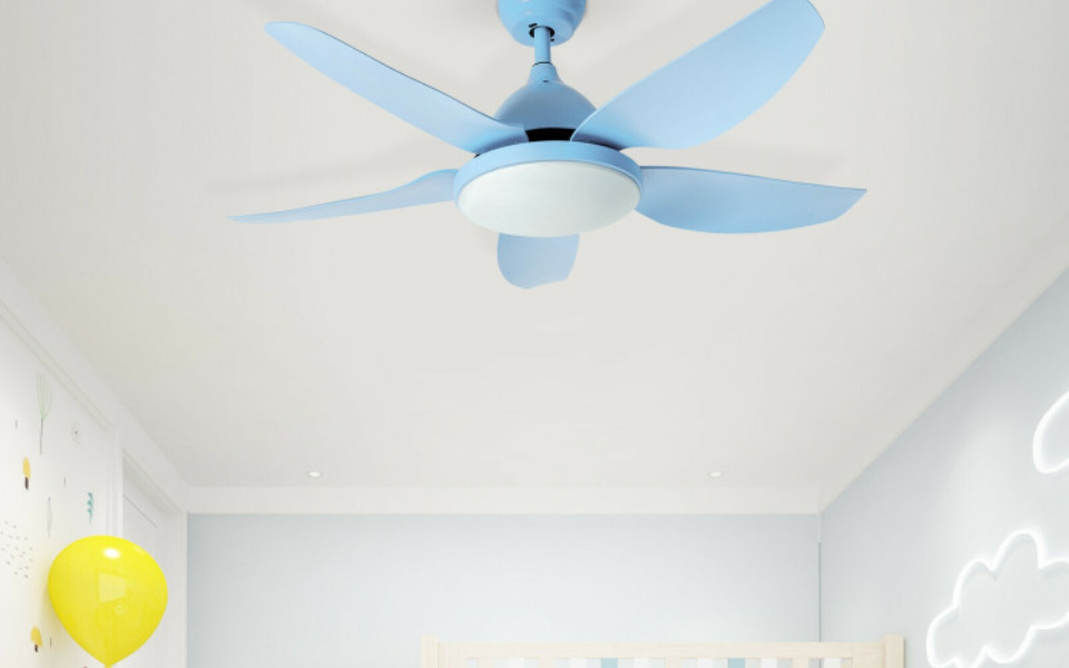 Có nhiều cách phân loại quạt trần mini