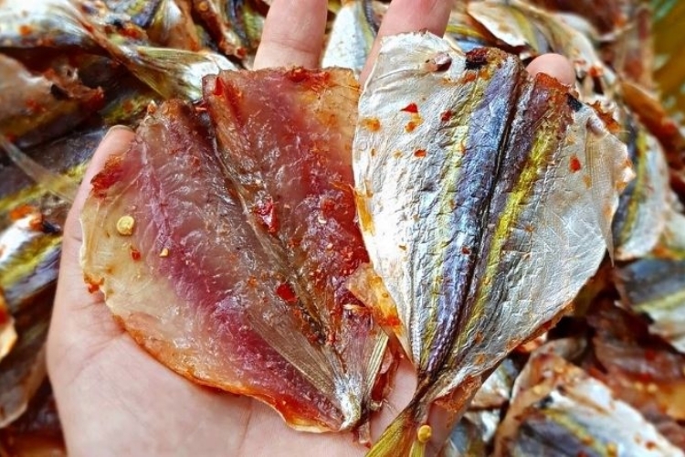 Cá chỉ vàng khô là cá gì