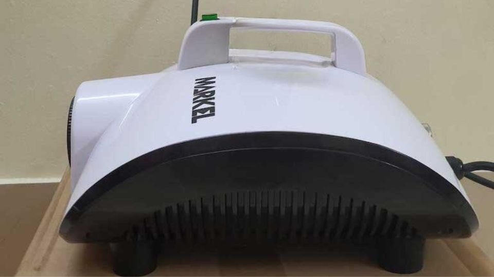 Máy khử mùi ô tô Markel