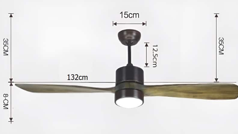 Xem xét độ cao của trần nhà để lựa chọn quạt trần phù hợp.