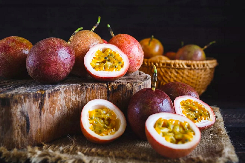 Cá hồi sốt chanh leo 2