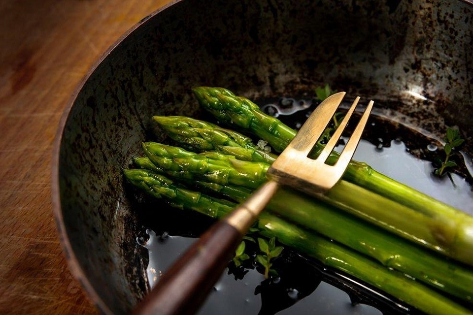 Cá hồi sốt chanh leo 6