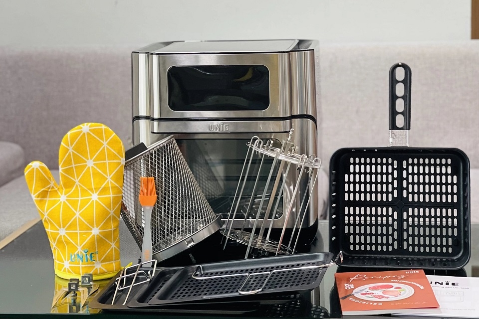 Vệ sinh nồi chiên không dầu Unie 7
