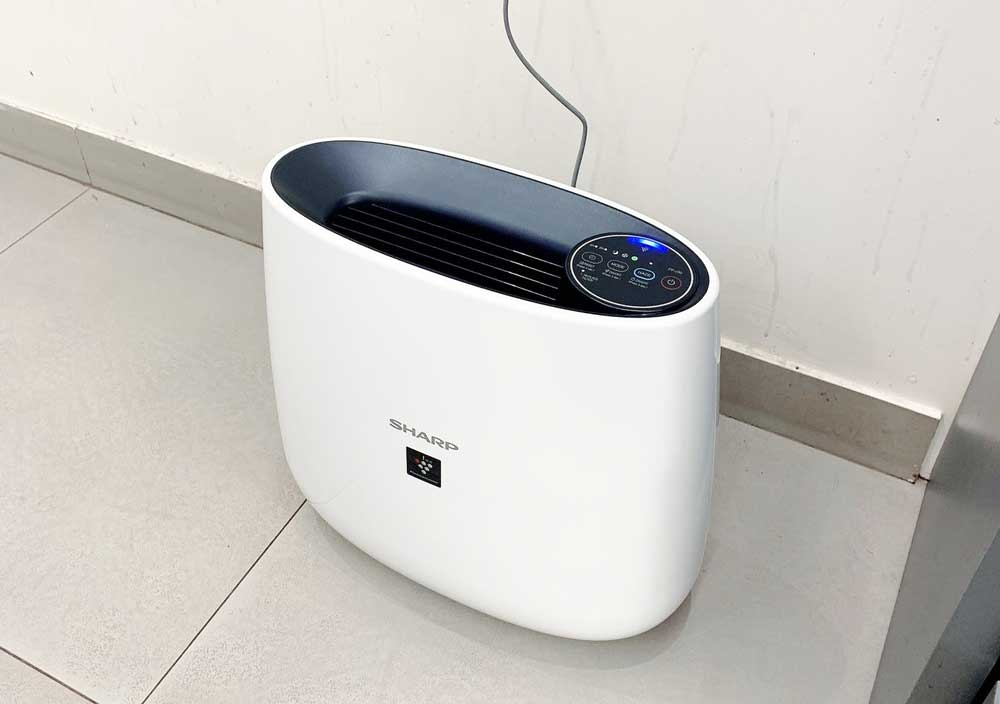 Máy lọc không khí Sharp FP-J30E-B
