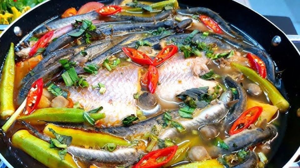 Cá tai tượng nấu mẻ