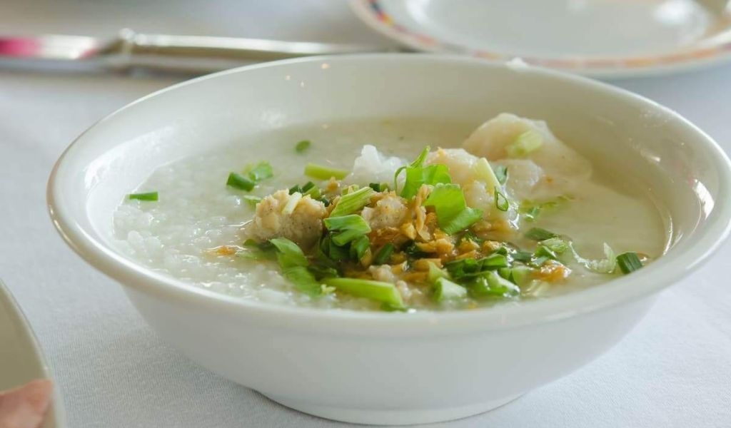 Các cách nấu cháo cá chép cho bà bầu không bị tanh, thơm ngon, bổ dưỡng cho mẹ và bé 5