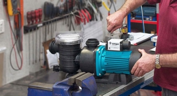 Dấu hiệu máy bơm nước bị quá tải cụ thể là gì? Nguyên nhân và cách khắc phục máy bơm nước bị quá tải 1