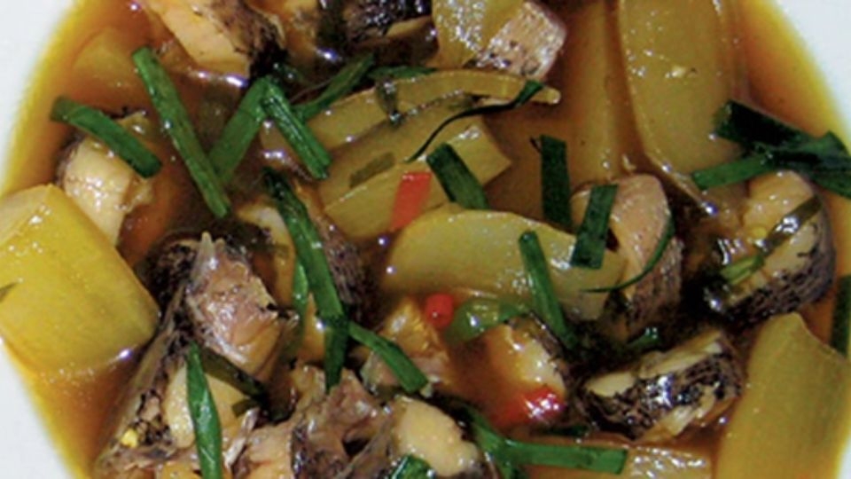 Cá kèo kho củ cải trắng