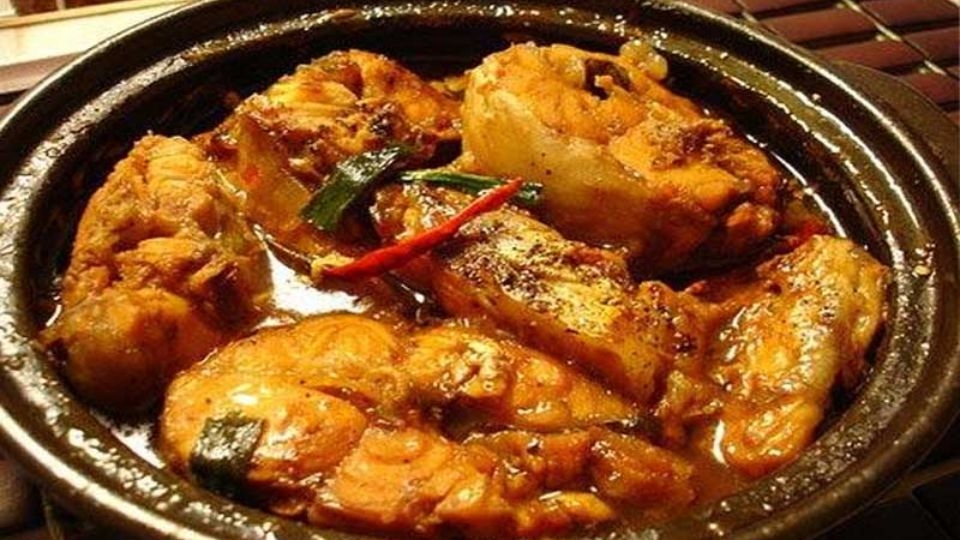 Cá mè kho riềng