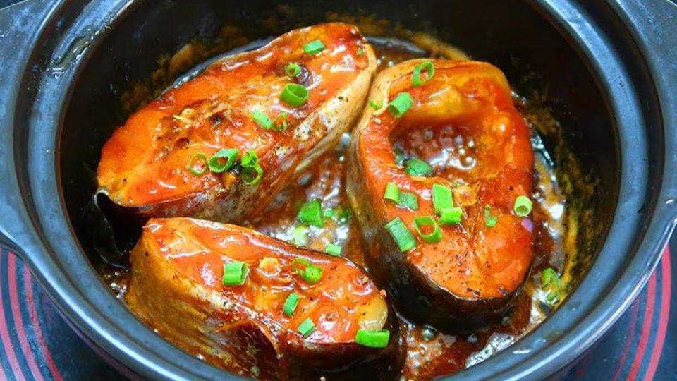 Cá basa kho riềng