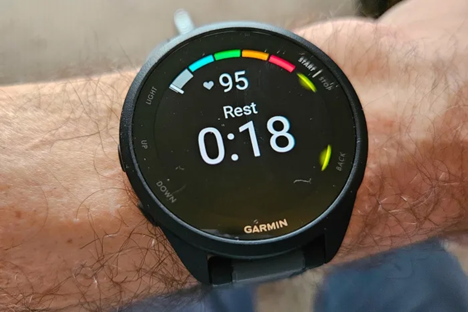 Garmin Forerunner 165 - Ảnh 07