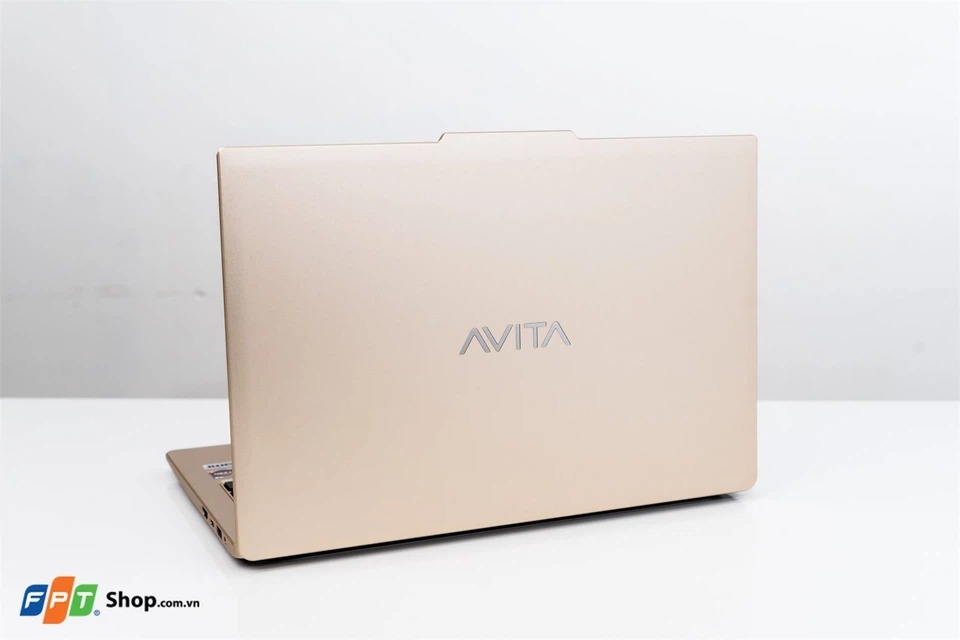 Giá bán laptop Avita hiện nay