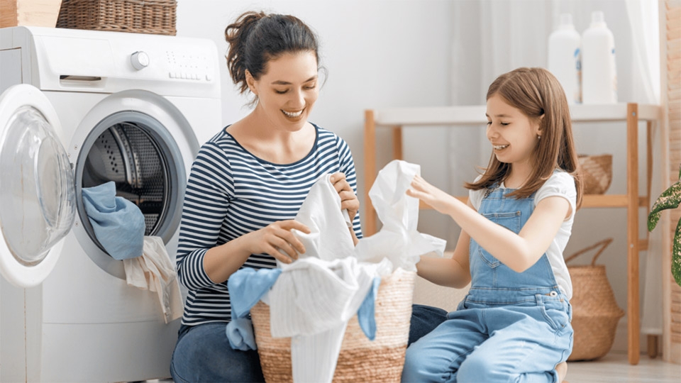 Máy giặt LG có công nghệ EzDispense giúp người dùng tránh bị dị ứng và nhạy cảm